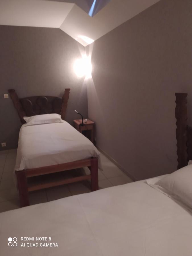 Le Saloon Chazey-sur-Ain Exterior foto