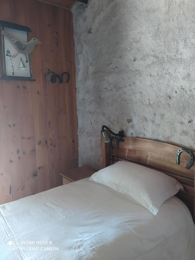 Le Saloon Chazey-sur-Ain Exterior foto